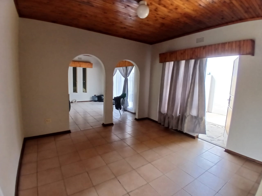 4 Bedroom Property for Sale in Kuruman Northern Cape